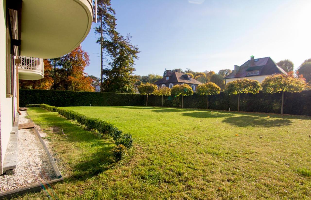 - Rezydencja Zeromskiego Apartment