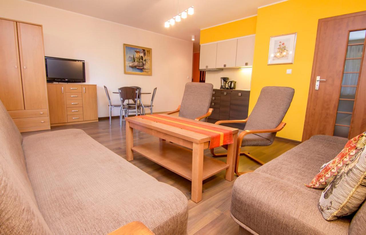 - Rezydencja Zeromskiego Apartment