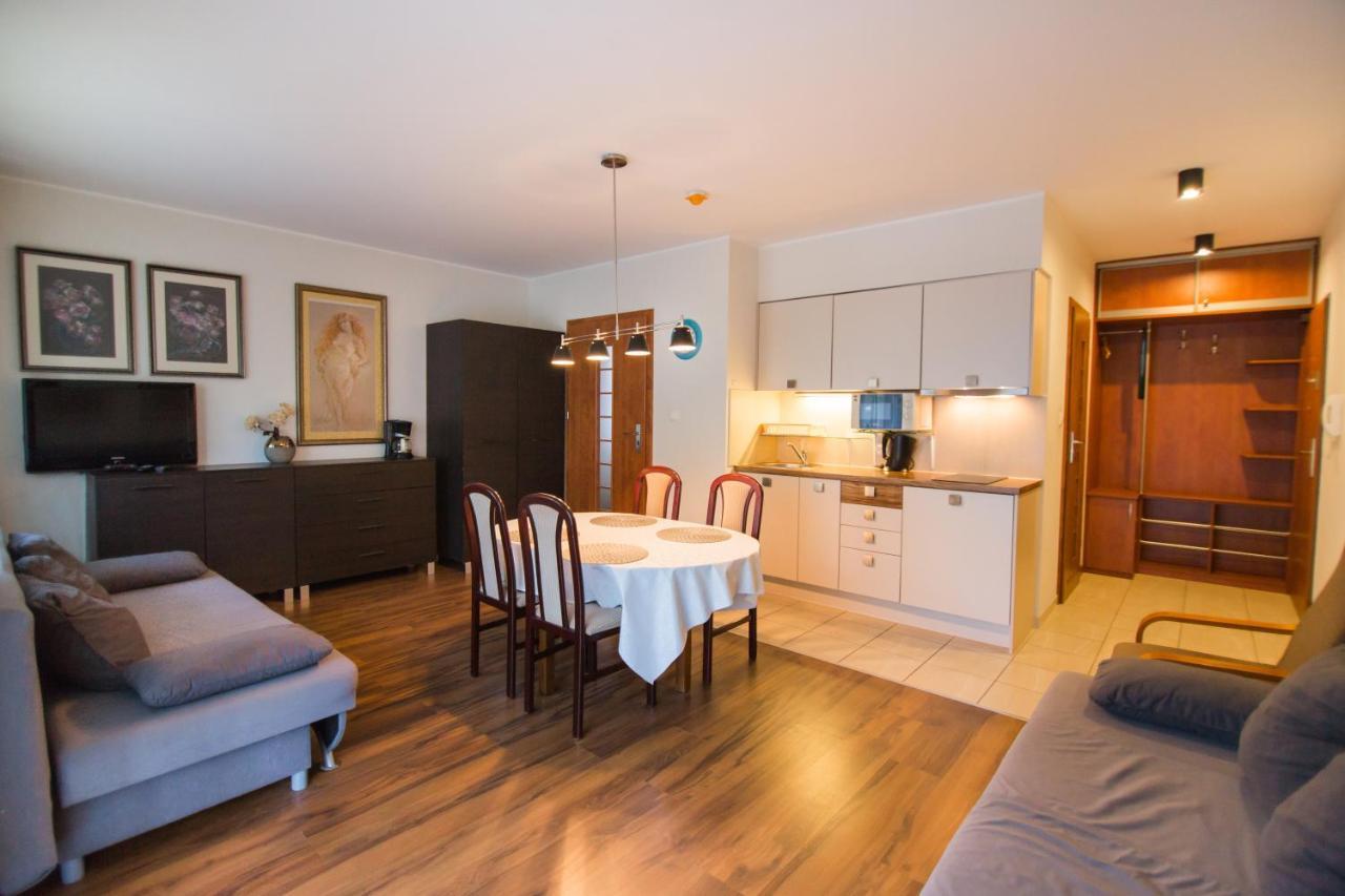 - Rezydencja Zeromskiego Apartment *